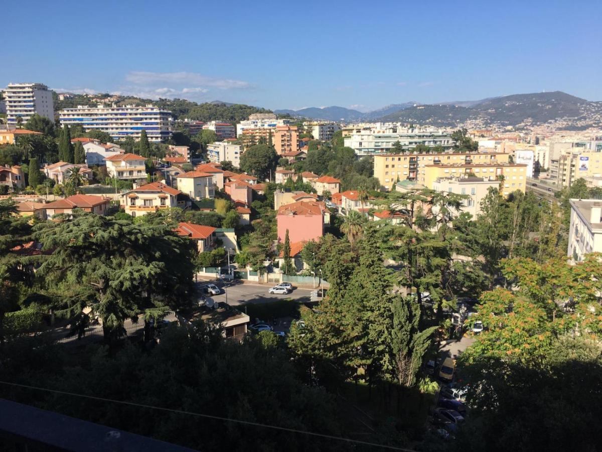 Superbe Appartement 3 Pieces Vue Mer Dans Une Residence Arboree 5 Min De La Mer Nice Exteriör bild